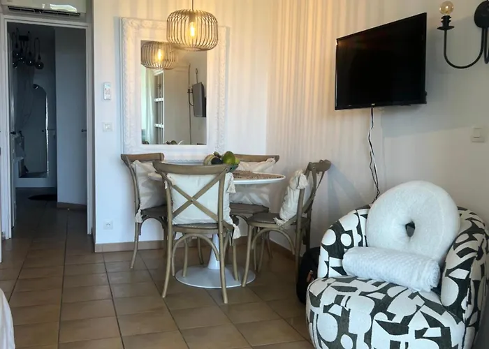 Superbe Les Restanques Du Golfe De Saint Tropez *