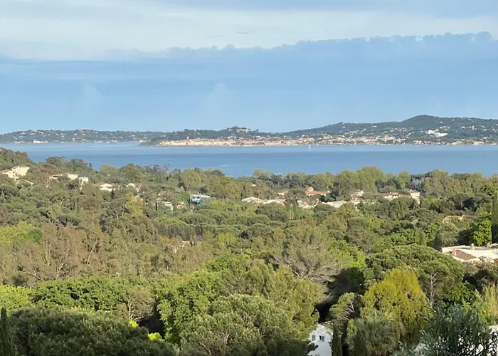 Apartment Superbe Les Restanques Du Golfe De Saint Tropez *